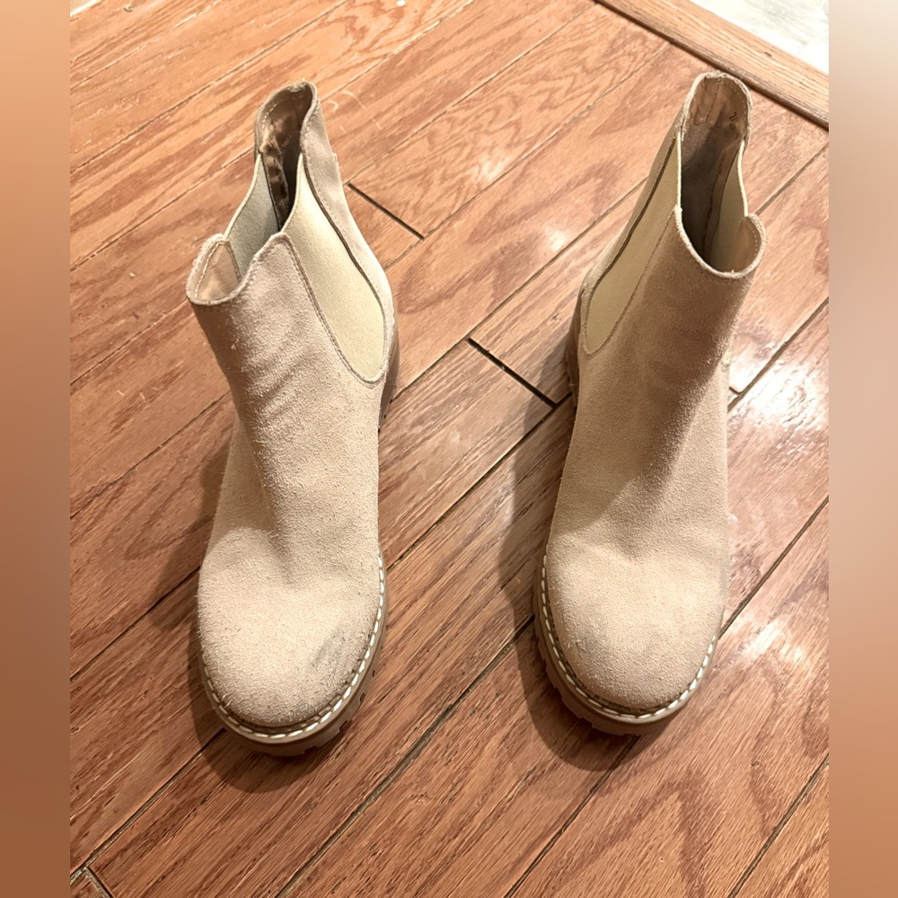 Bertuchi Boots